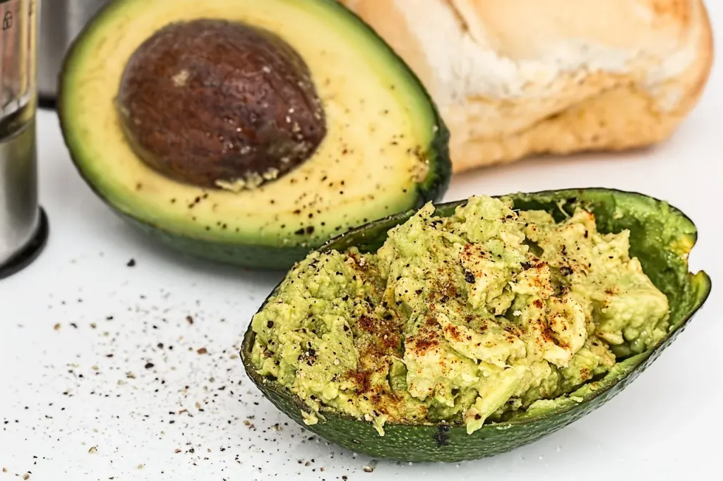 Z czym jeść guacamole?