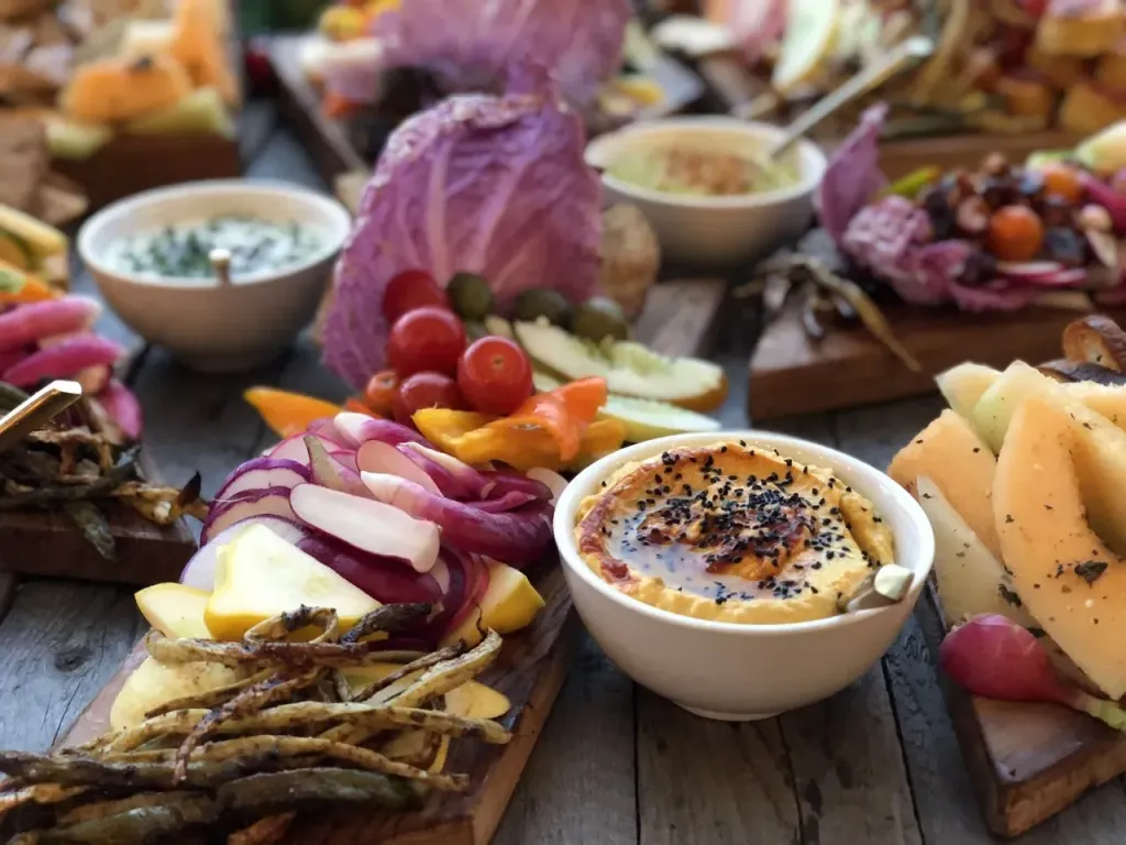 Jak smacznie i zdrowo jeść hummus – praktyczne wskazówki
